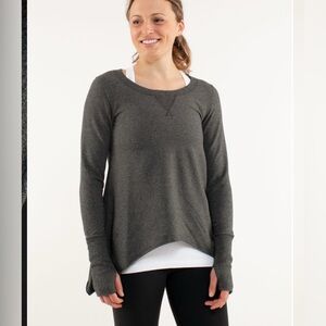 Lululemon Tea Lounge Pullover
Heathered Coal